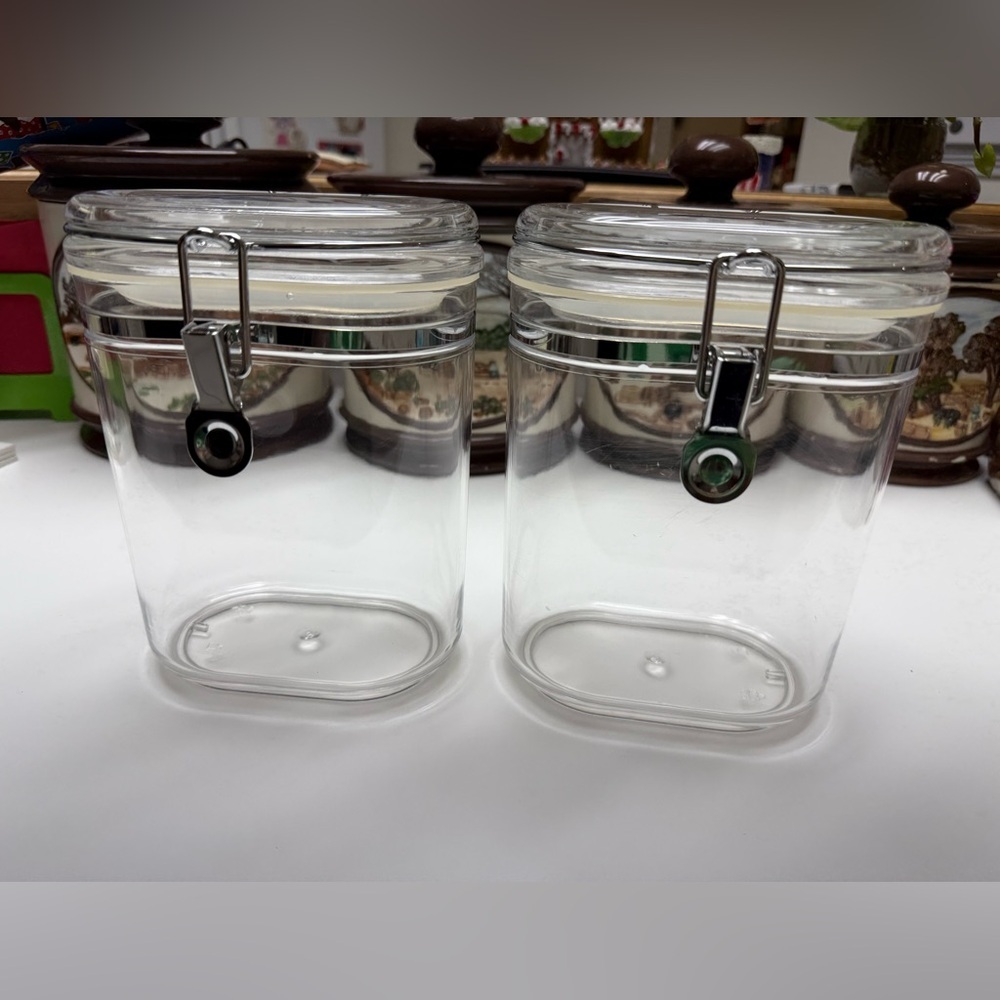 Set of 2 - Clear Airtight Storage Containers, Heavy Duty 5.5 x 3.5 x 8 - Picture 4 of 13